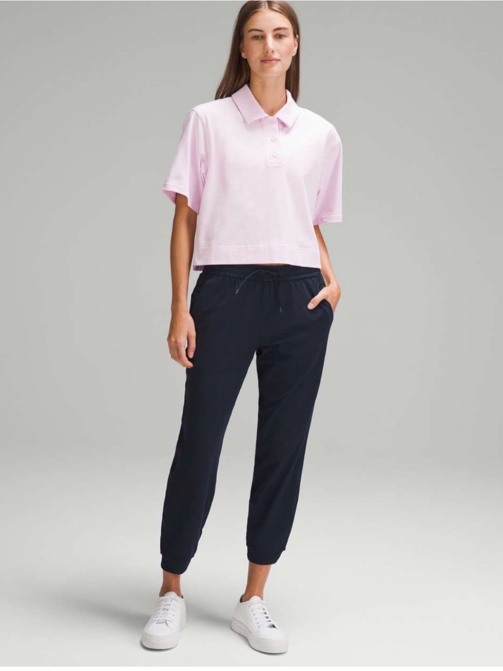 2023 Lululemon Soft Jersey Classic-Fit Mid-Rise Jogger
True Navy Size 14